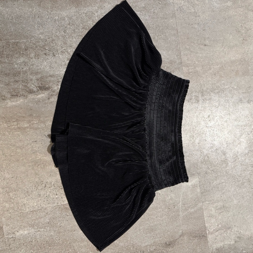 Black Pleated Shorts